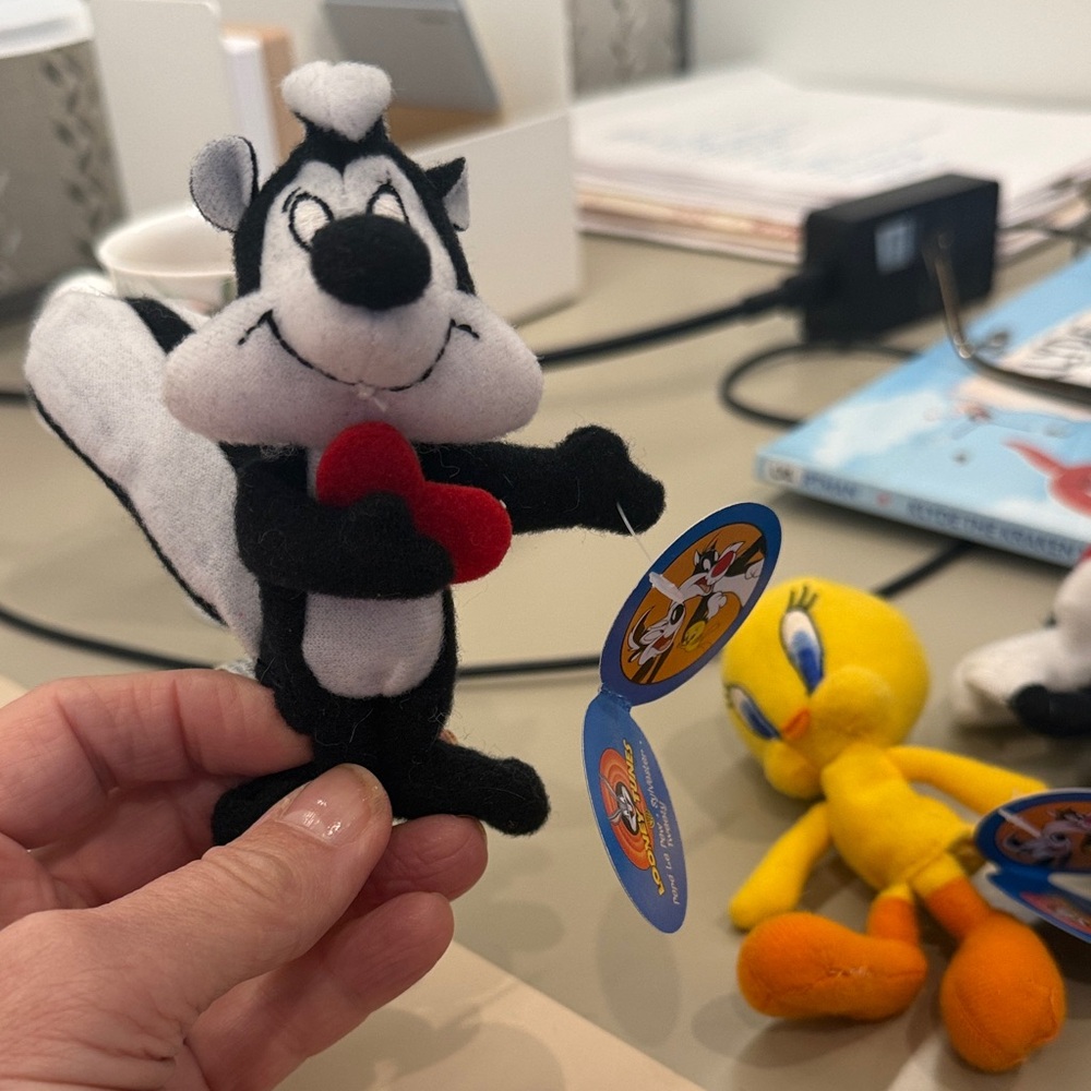 Warner Bros. Black and White Plush Finger Puppet Toy